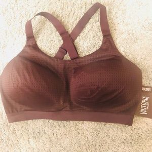 Victoria Secret Black Lightweight Sports Bra- NWT